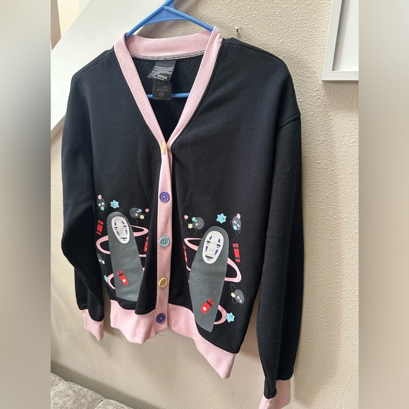 Studio Ghibli Spirited Away Her Universe No-Face Bathhouse
Cardigan in Small - Picture 3 of 6